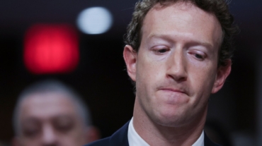 mark-zuckerberg-meta-facebook-snapchat-project-ghostbusters.jpg